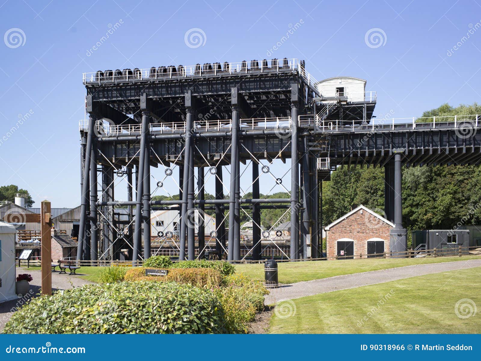 Anderton小船推力 库存照片. 图片 包括有 考古学, 运河, 定位, 特伦特, 推力, 运输, 行业 90318966