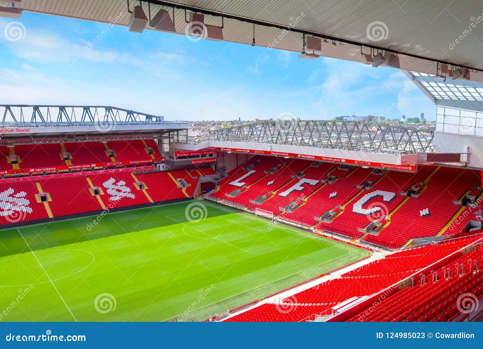 Anfield Stadion, Hemmaplanen Av Den Liverpool ...