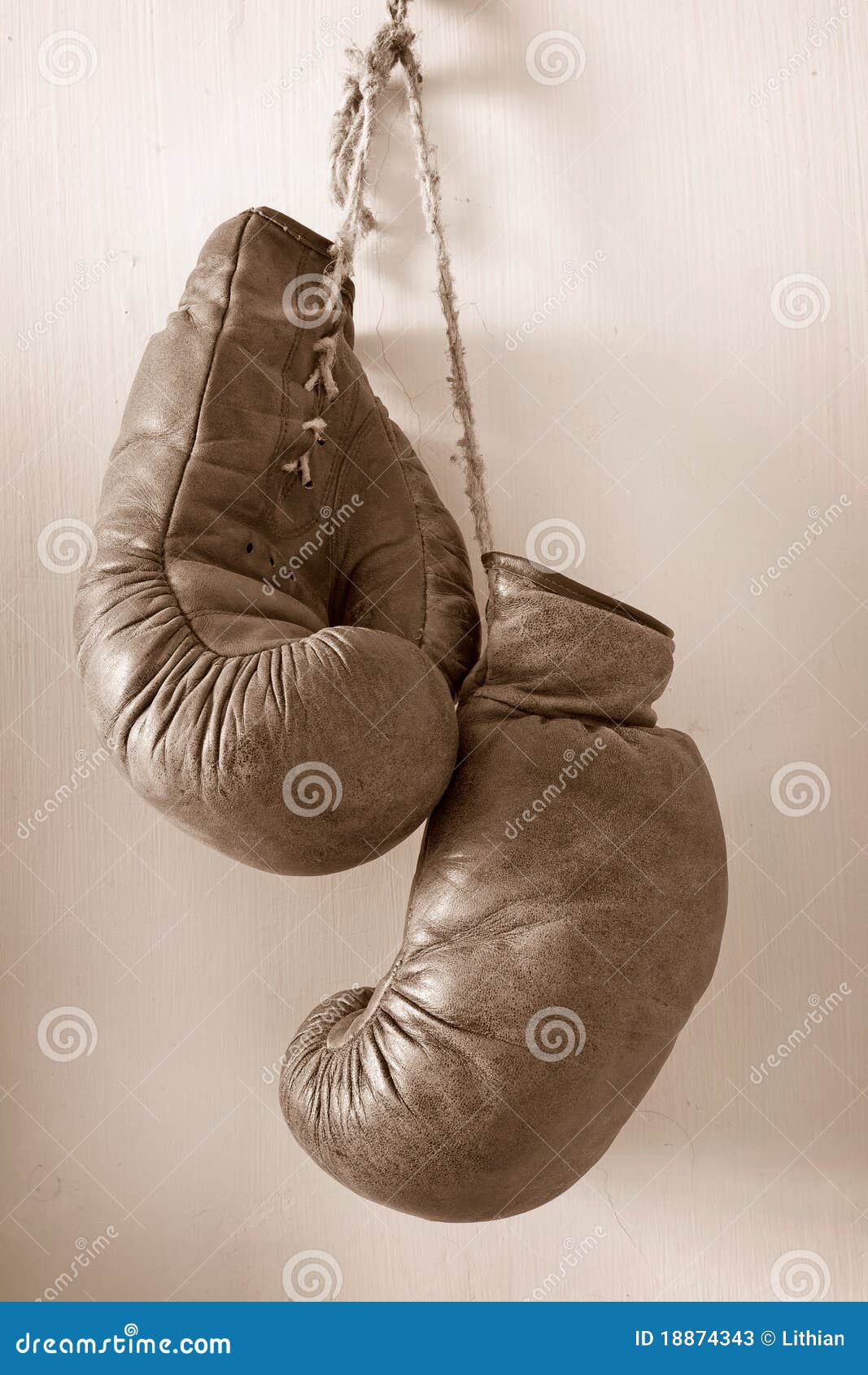 Ang Up the Gloves, Old Worn Boxing Gloves. Stock Image Image of worn
