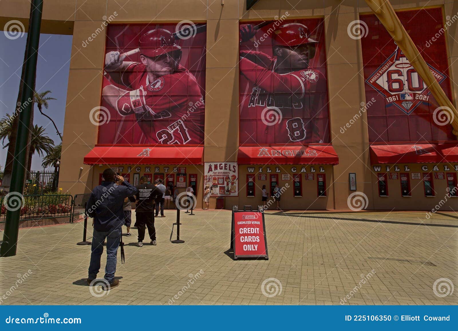 Angel Stadium Ticket Booths Anaheim, California Editorial Image - Image ...