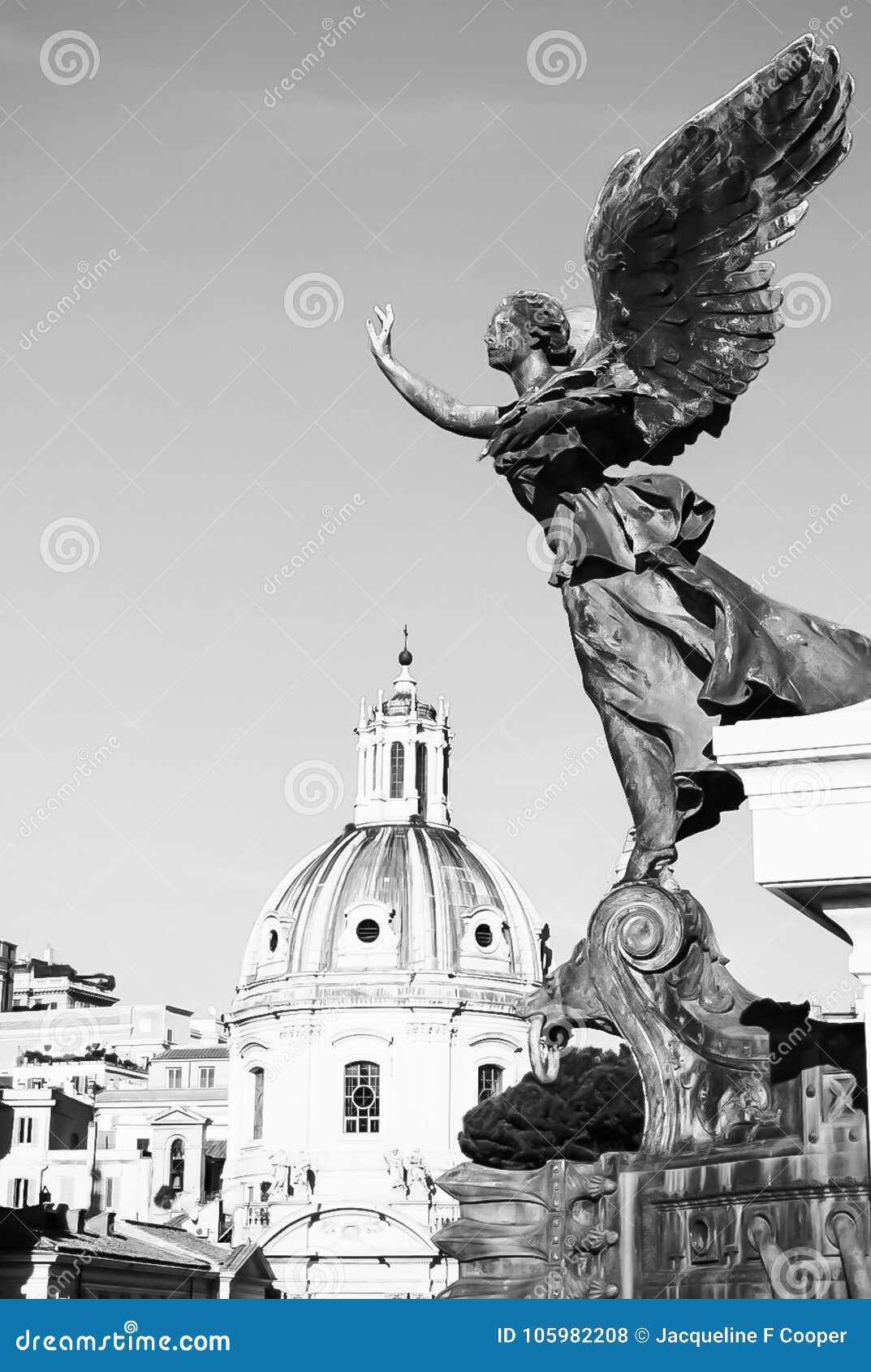 angel statue at altare della patria monumento nazionale a vitto