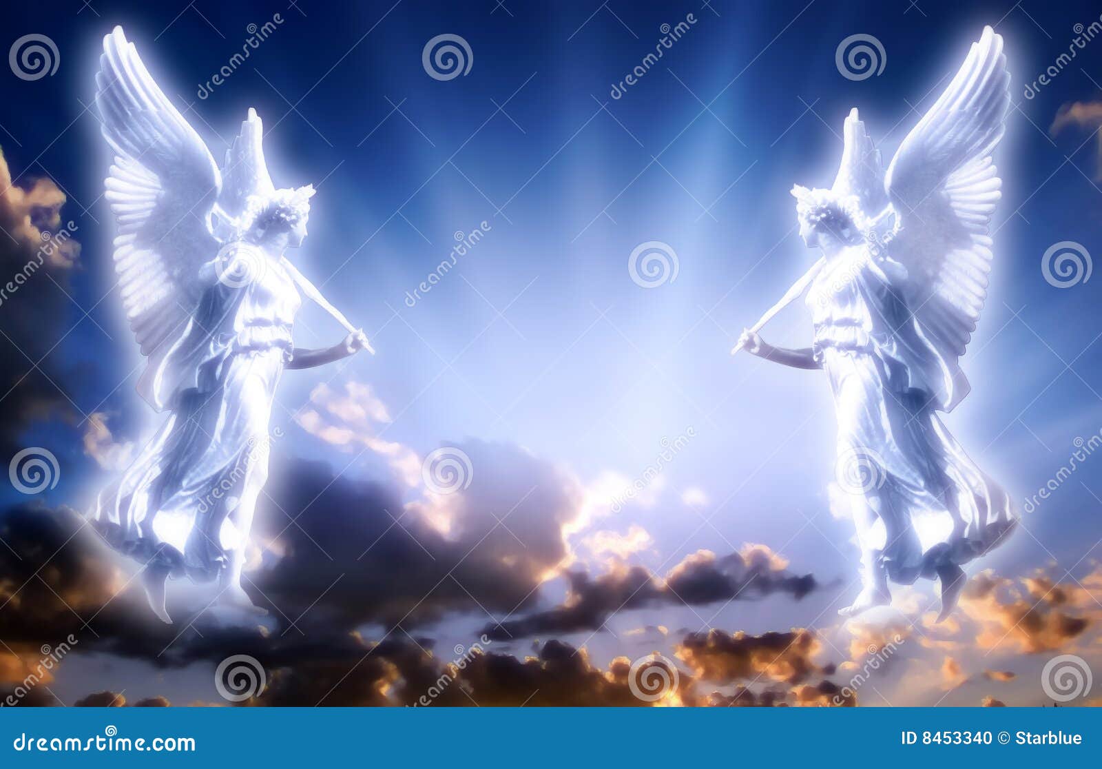 Anges Avec La Lumière Divine Photo stock Image du faisceaux, dieu