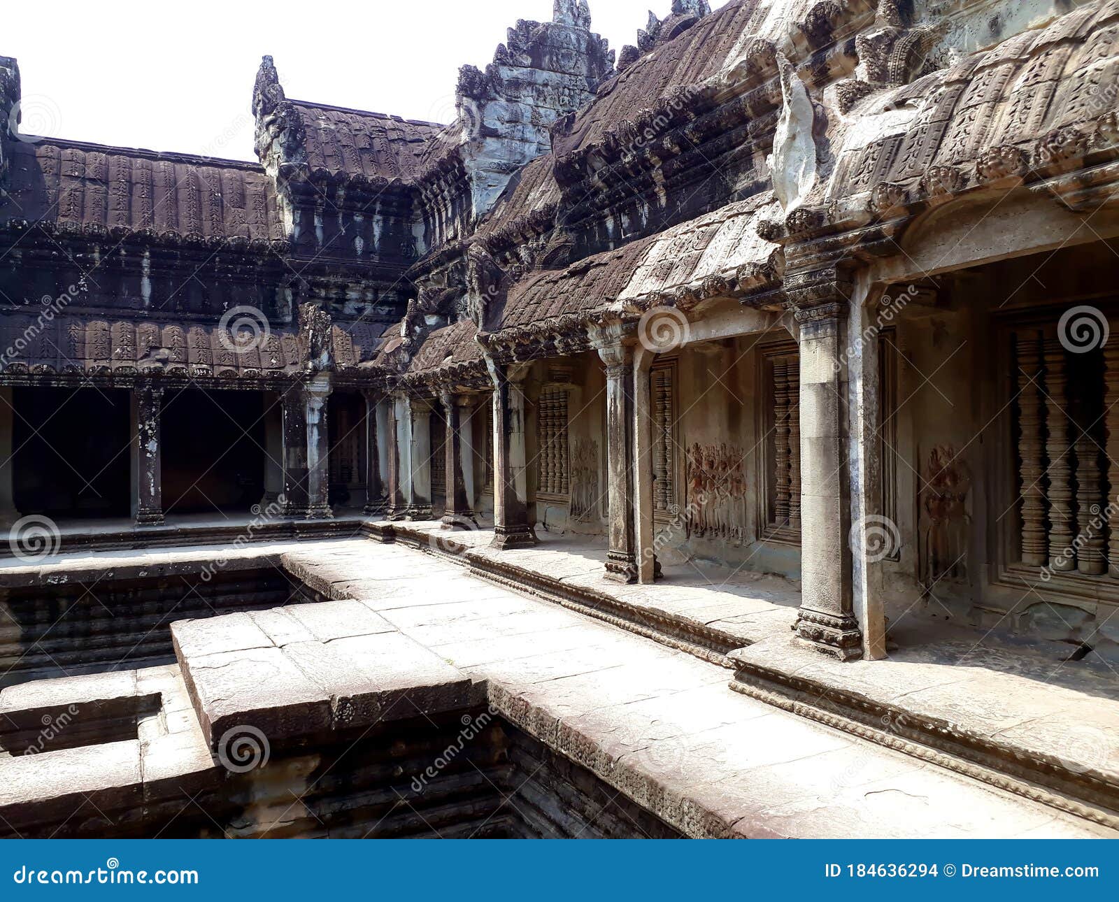 angkor temples interior