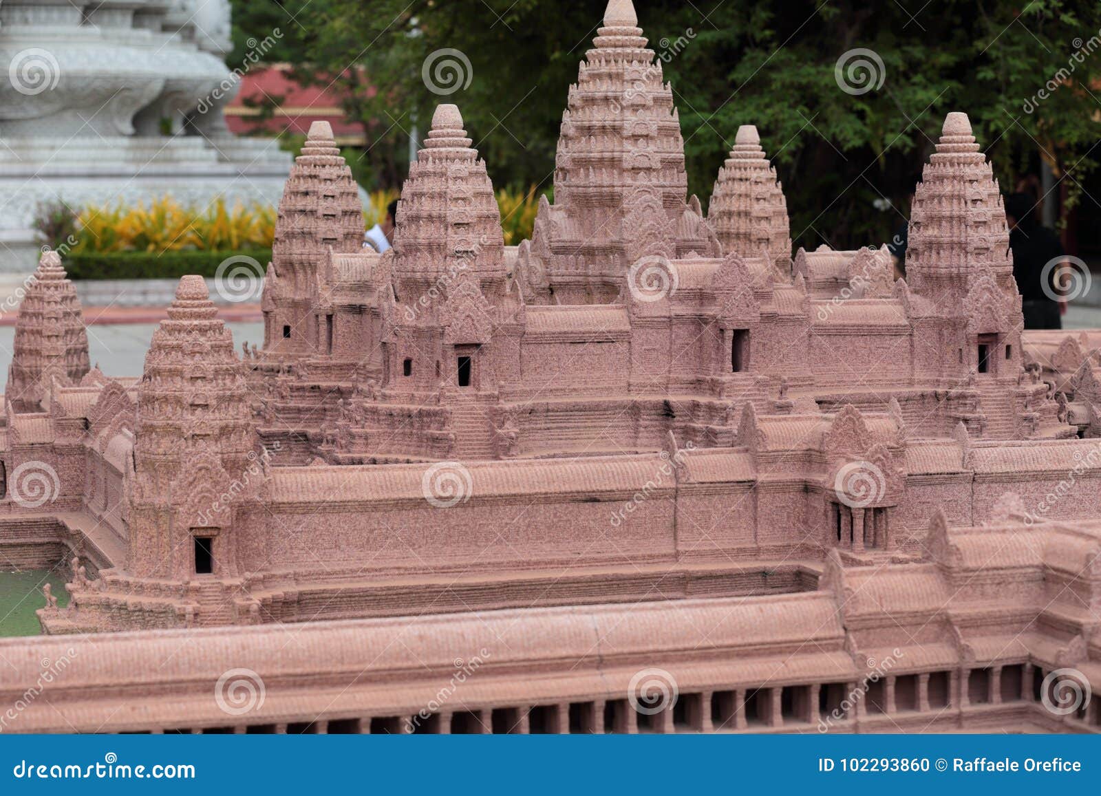angkor wat diorama in royal palace of phnom penh