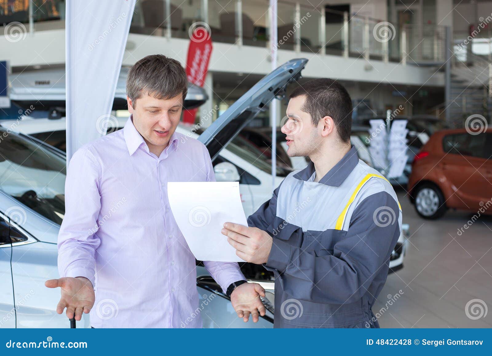 Free Bill Of Sale For Car >> An Angry Customer Talking To A Mechanic In Auto Repair ... Free Bill Of Sale For Car >> An Angry Customer Talking To A Mechanic In Auto Repair ...