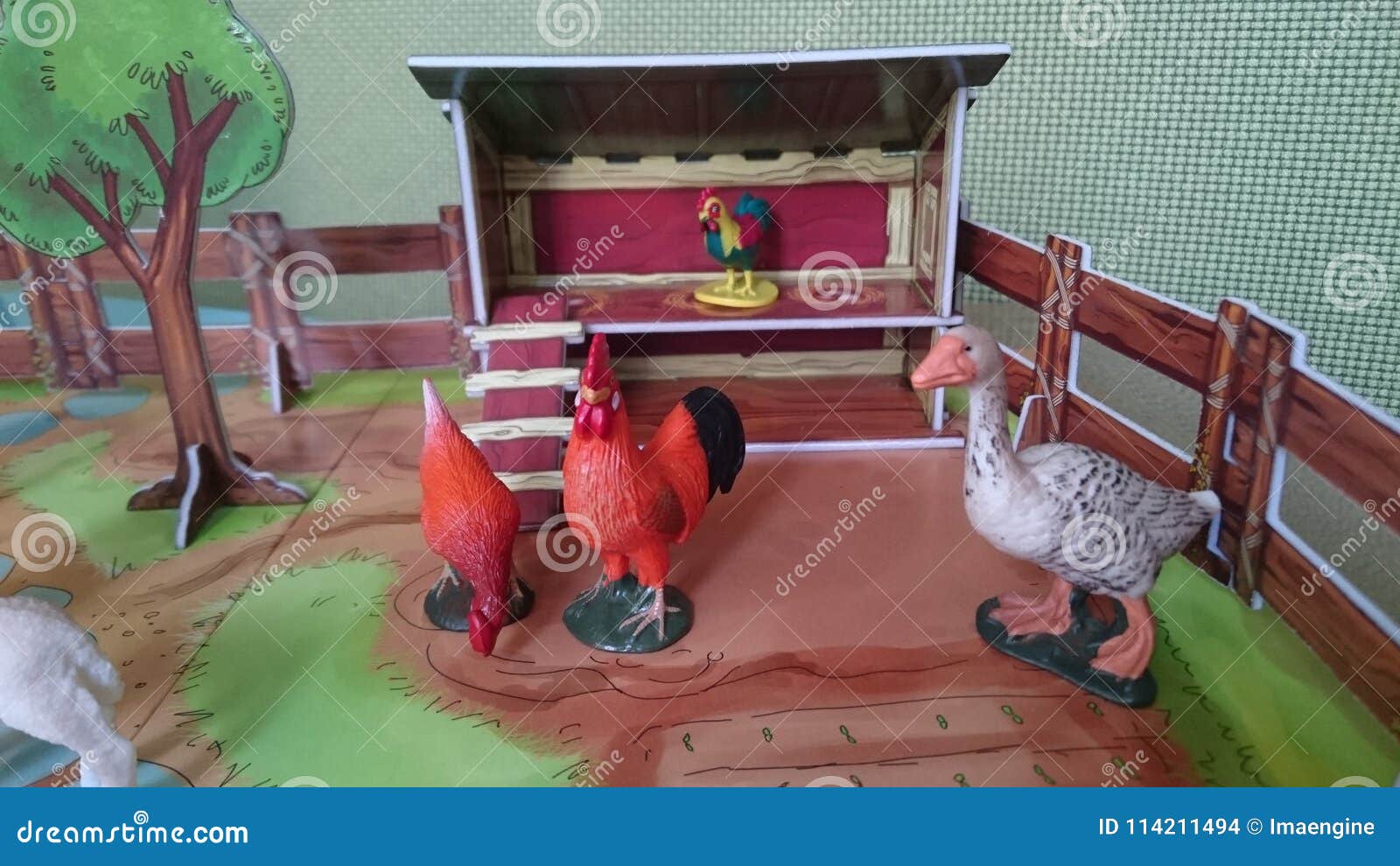 animal farm diorama display