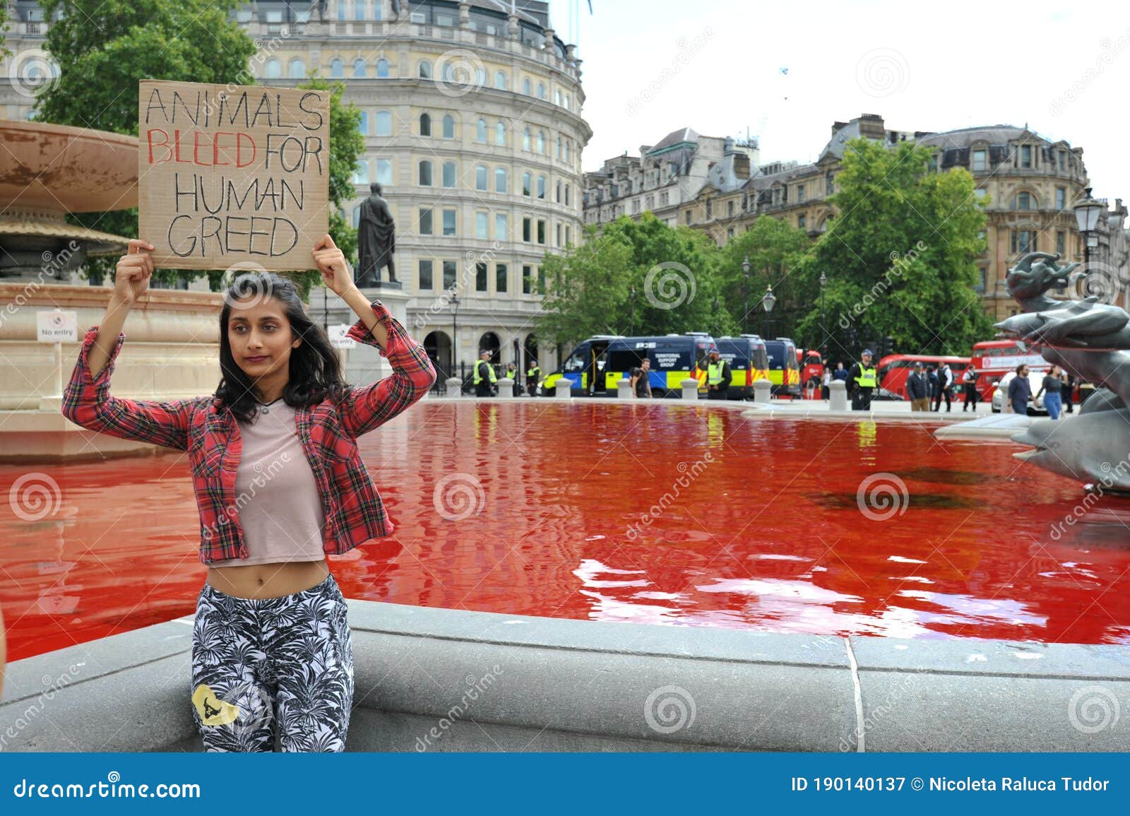 Animal Rights Activists Turn Trafalgar Square Fountains in London Blood Red  Editorial Photography - Image of covid, holding: 190140137