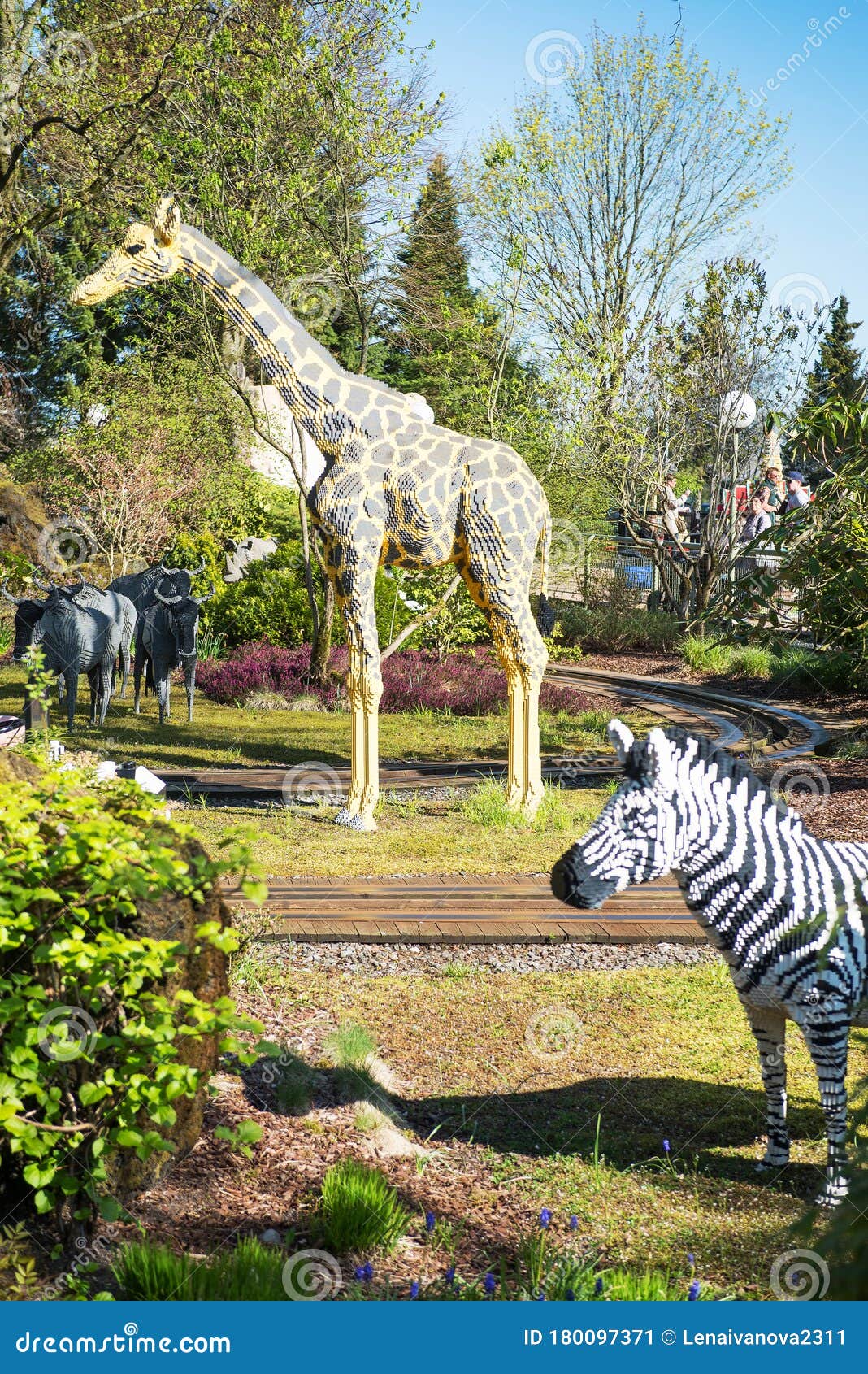 Animals Like Giraffe and Zebra Built by Toy Bricks. Editorial Photo - Image  of tourist, square: 180097371