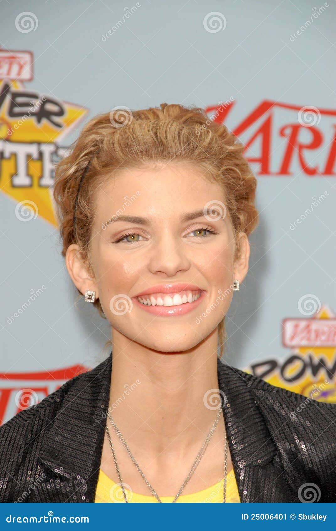 AnnaLynne McCord editorial photo. Image of youth, annalynne - 25006401