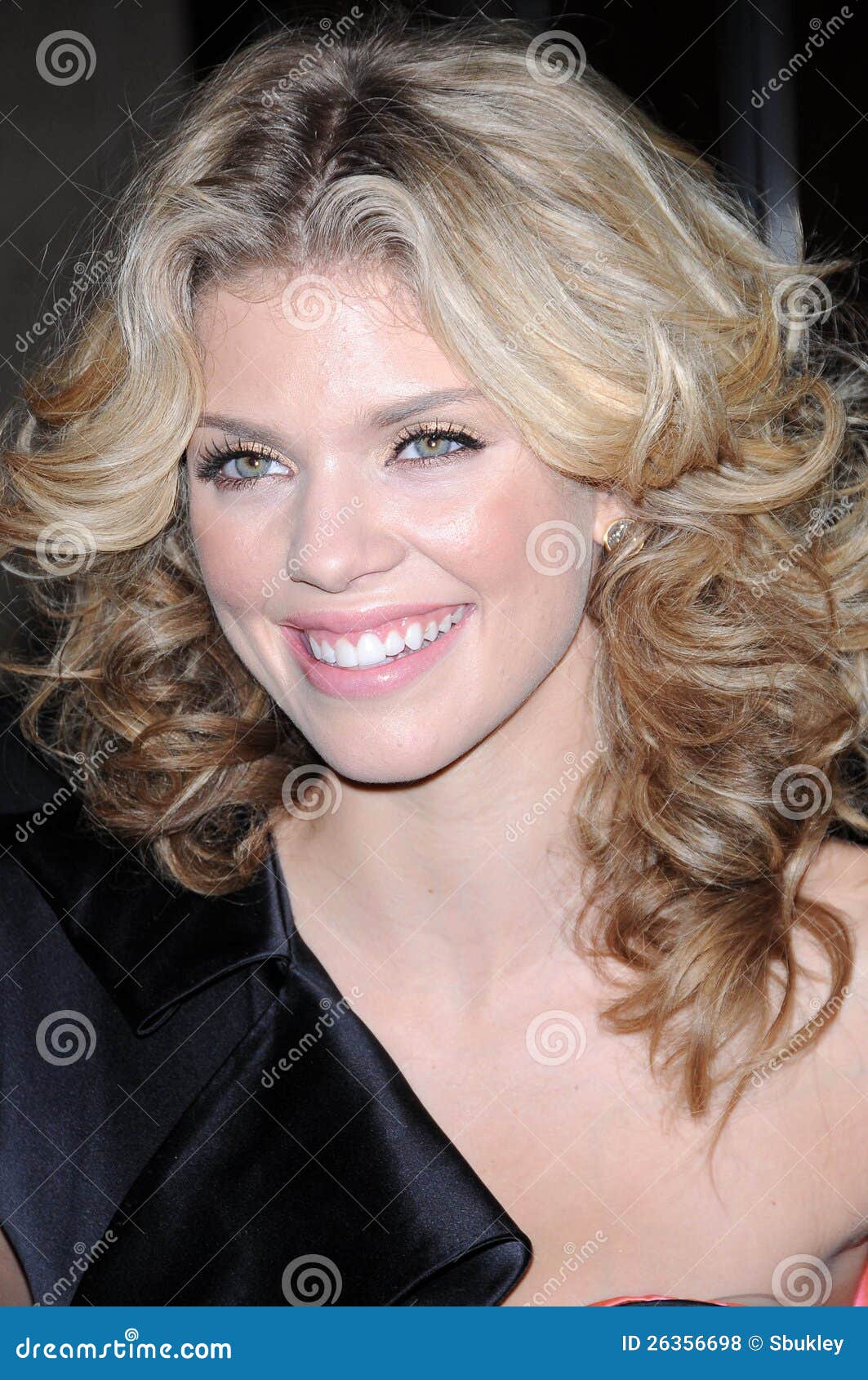 Annalynne McCord editorial stock photo. Image of 101809 - 26356698