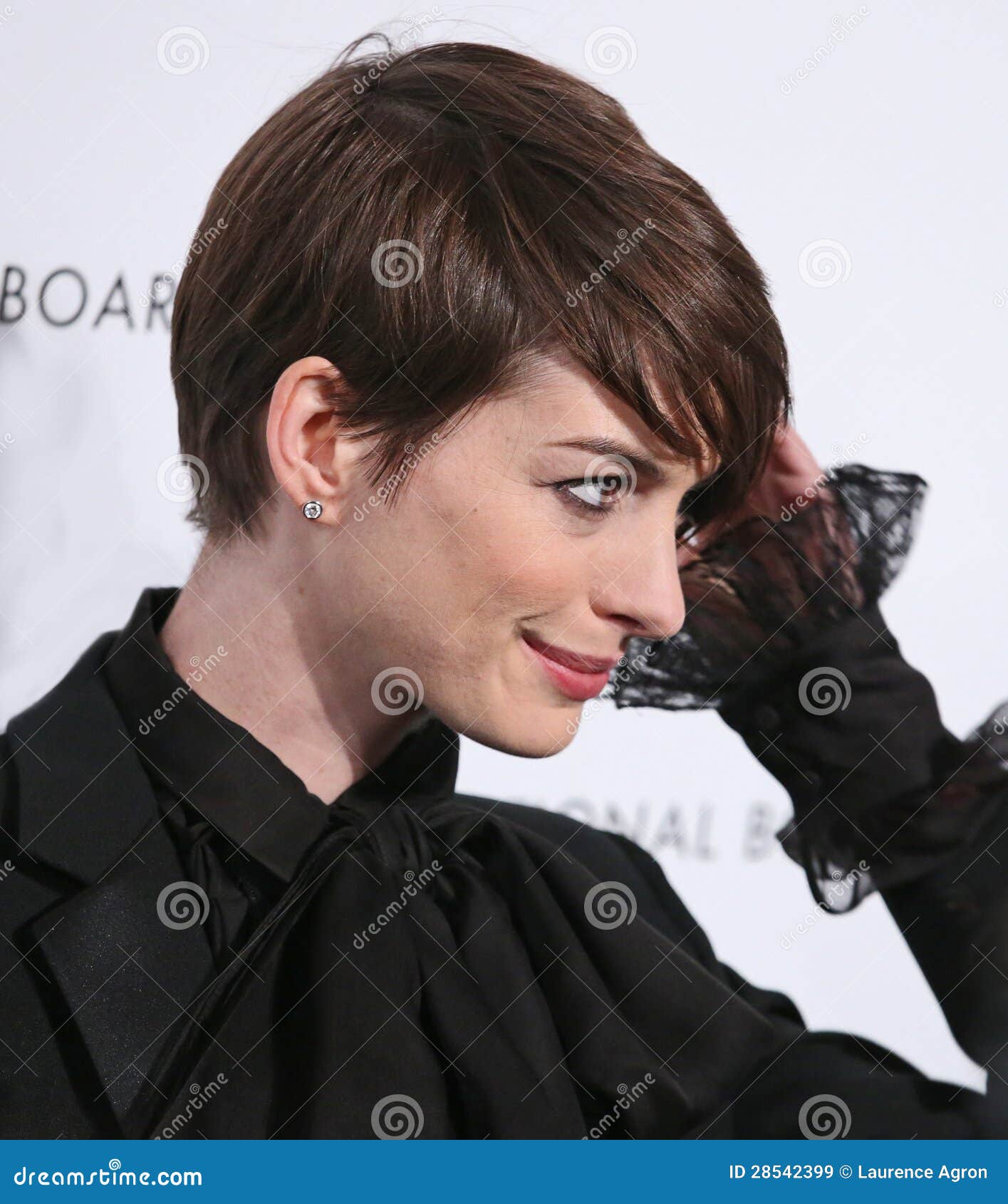 Anne Hathaway editorial stock image. Image of restaurant - 28542399