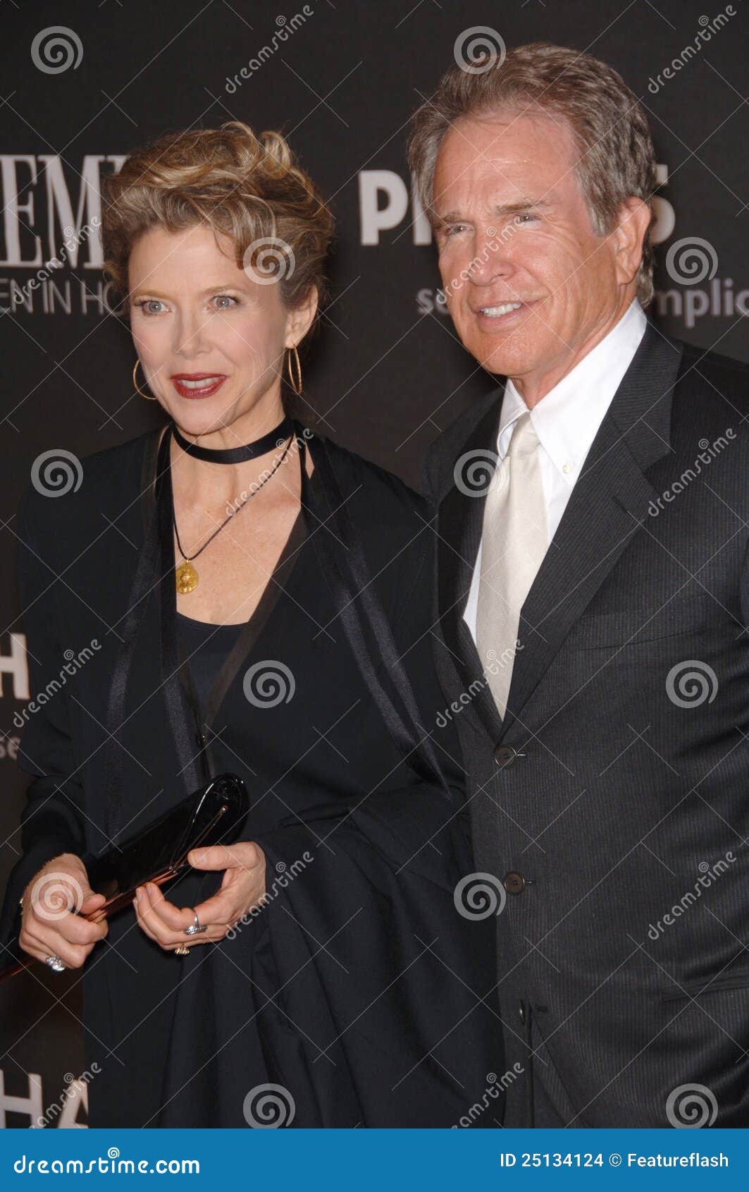 Warren Beatty And Annette Bening Editorial Image | CartoonDealer.com