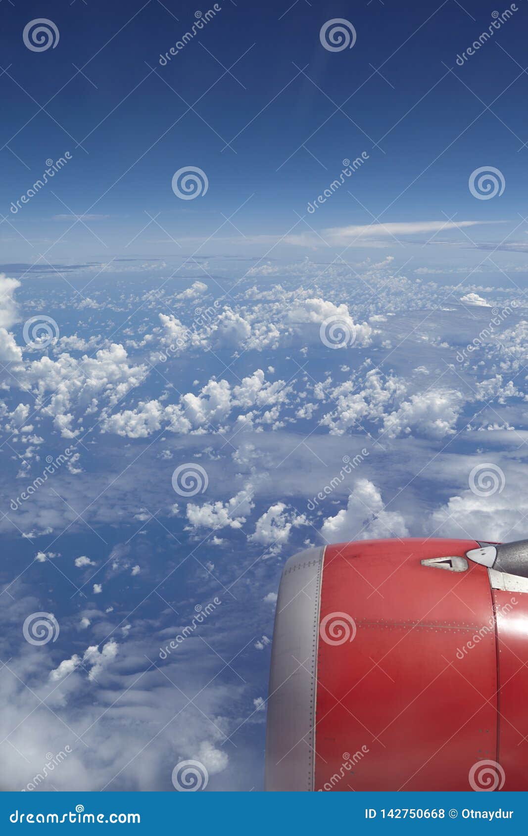 Ansicht Von Der FensterFl?che Stockfoto Bild von