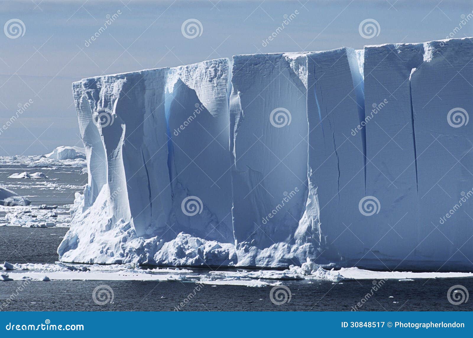 antarctica weddell sea iceberg