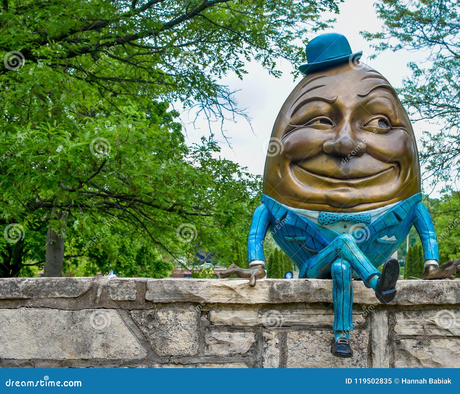 Mr. Eggwards - Humpty Dumpty -Sculpture in the Park - Mt 
