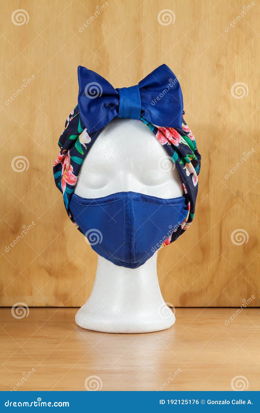 anti-fluid protection mask; double-sided set of mouth cap and turban