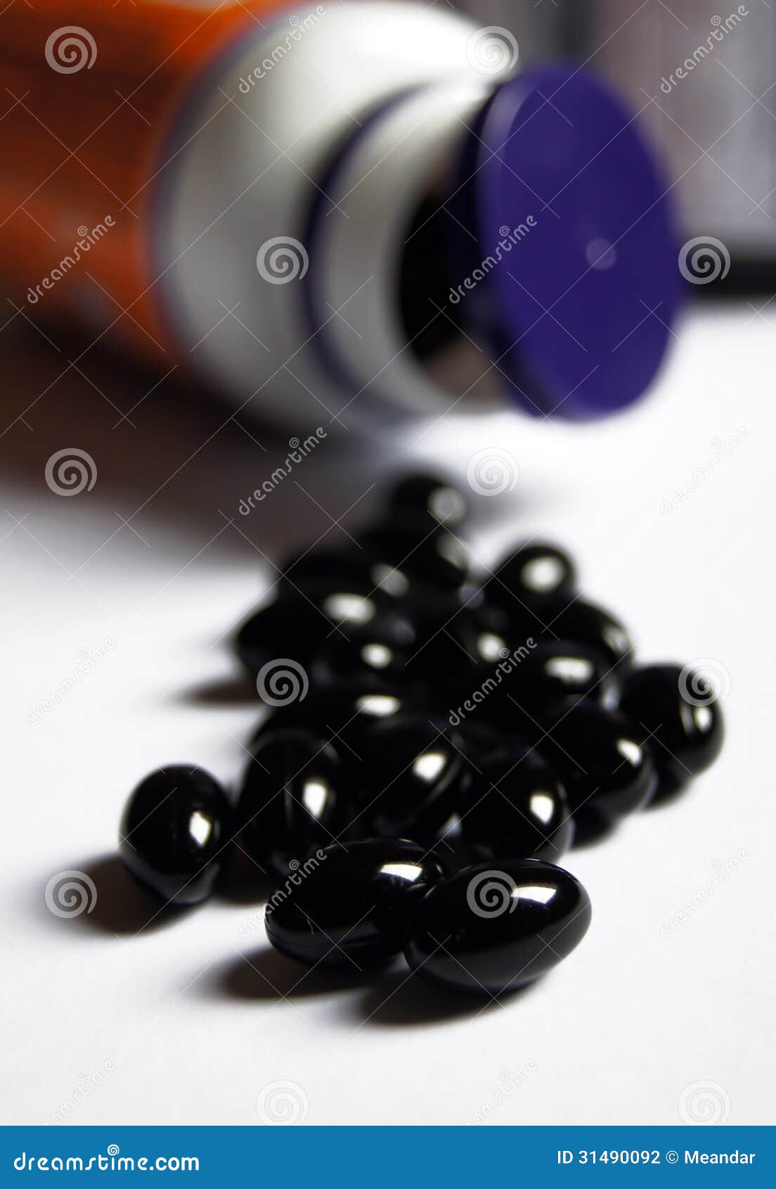 Antioxidant pills stock photo. Image of mineral, natural 31490092