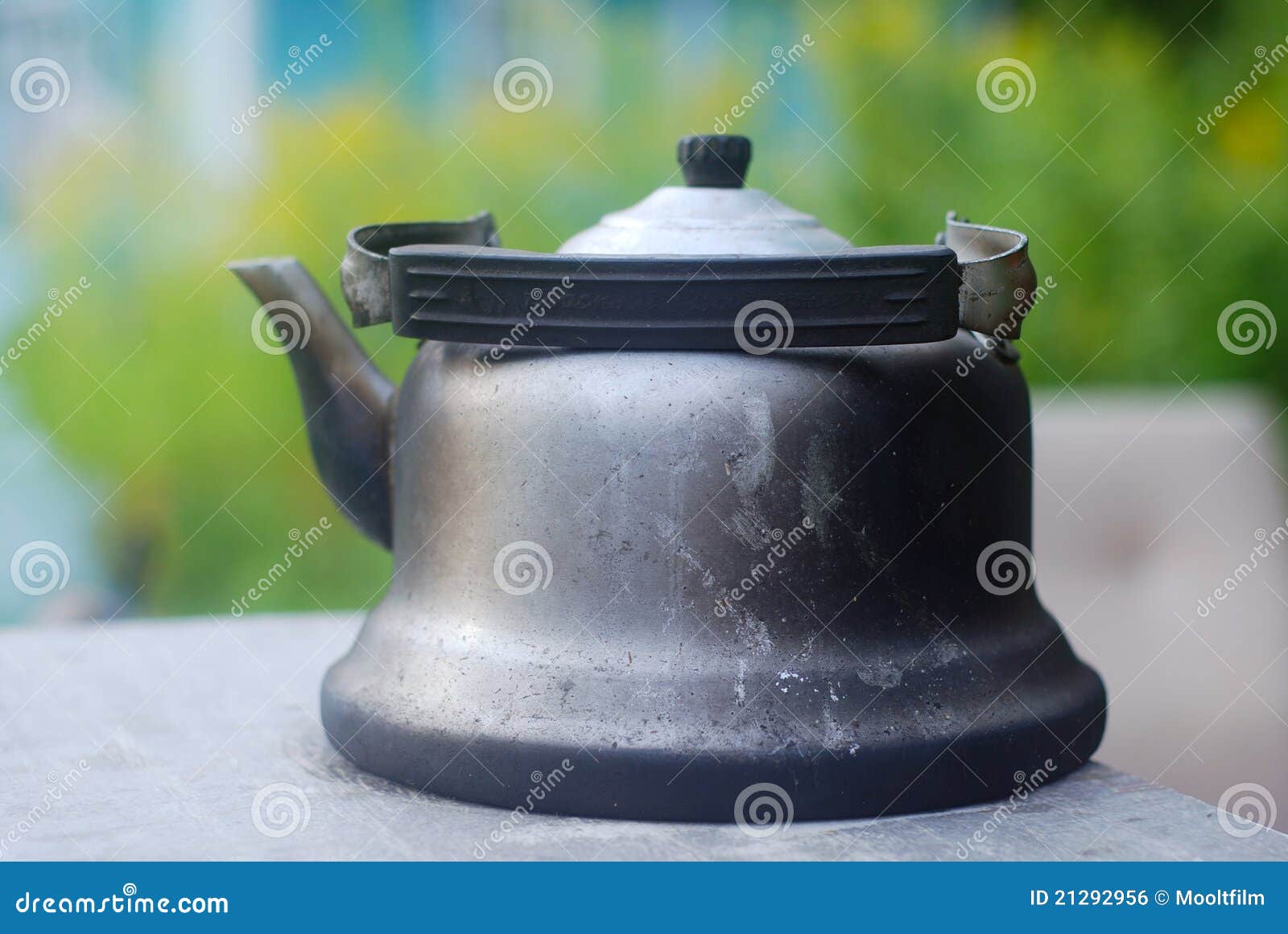 Antique black kettle stock photo. Image of obsolete, object 21292956