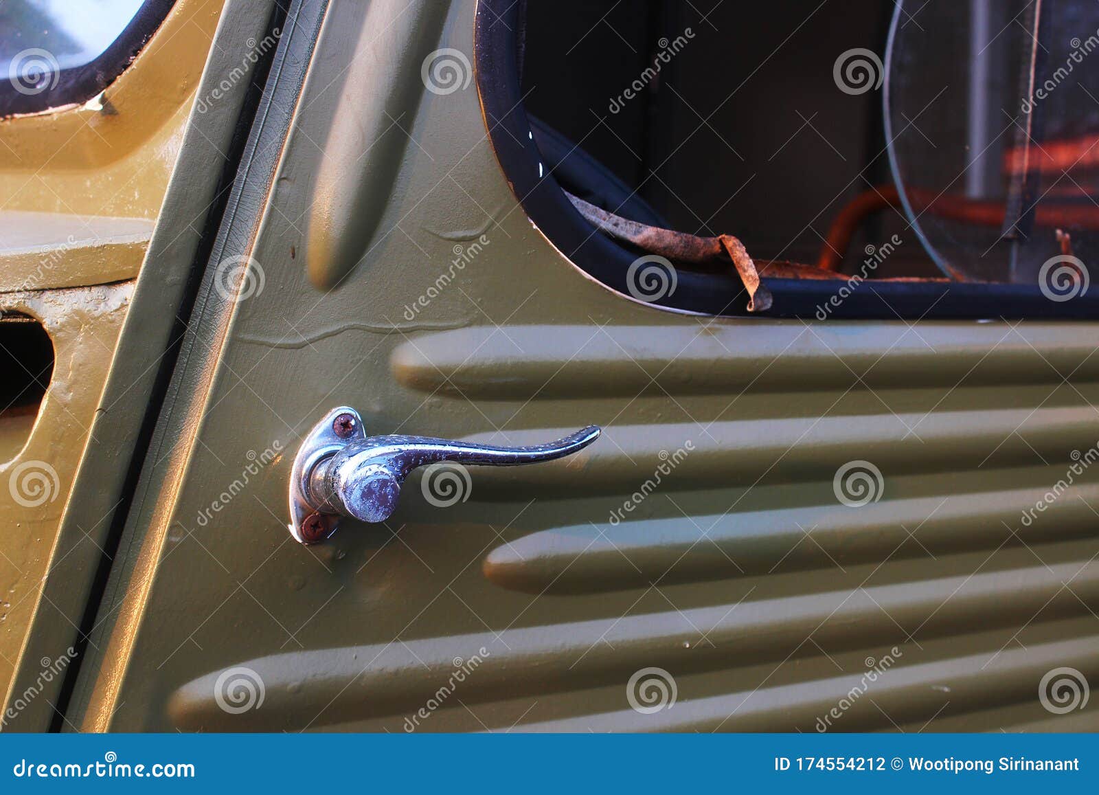 An Antique Door Handle of the Car Stock Photo - Image of pattern