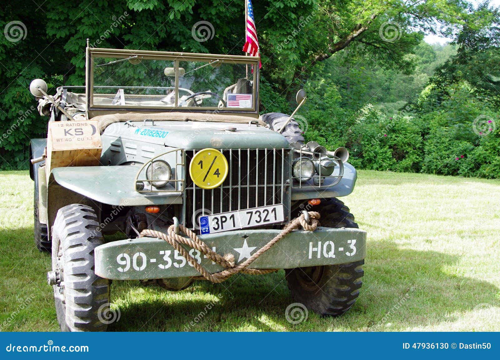 Antique military car editorial image. Image of exhibited 47936130