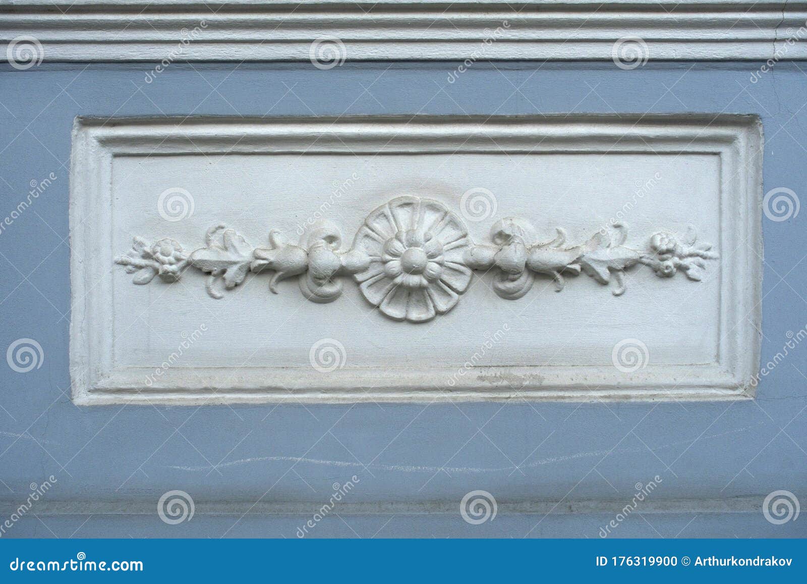 Antique Plaster Decoration On The Wall Stock Photo Image Of Grungy Good