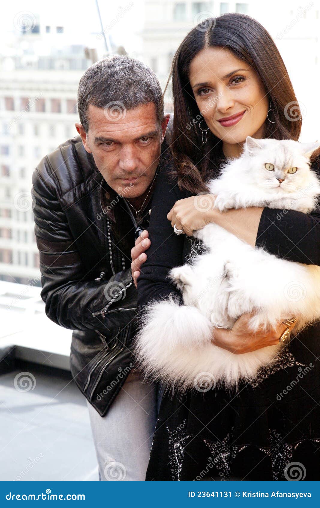 Throwback Picture of Antonio Banderas and Salma Hayek