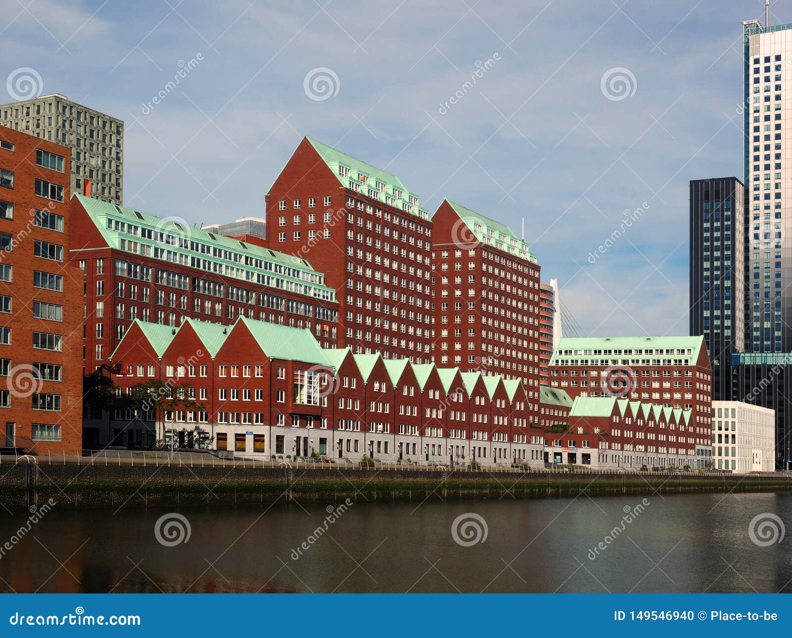 apartment complex de compagnie in rotterdam