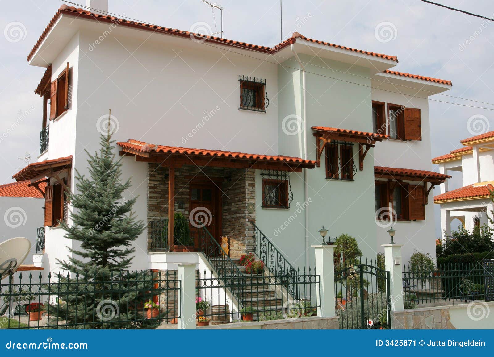 Apartment house in greece stock image. Image of holiday 3425871