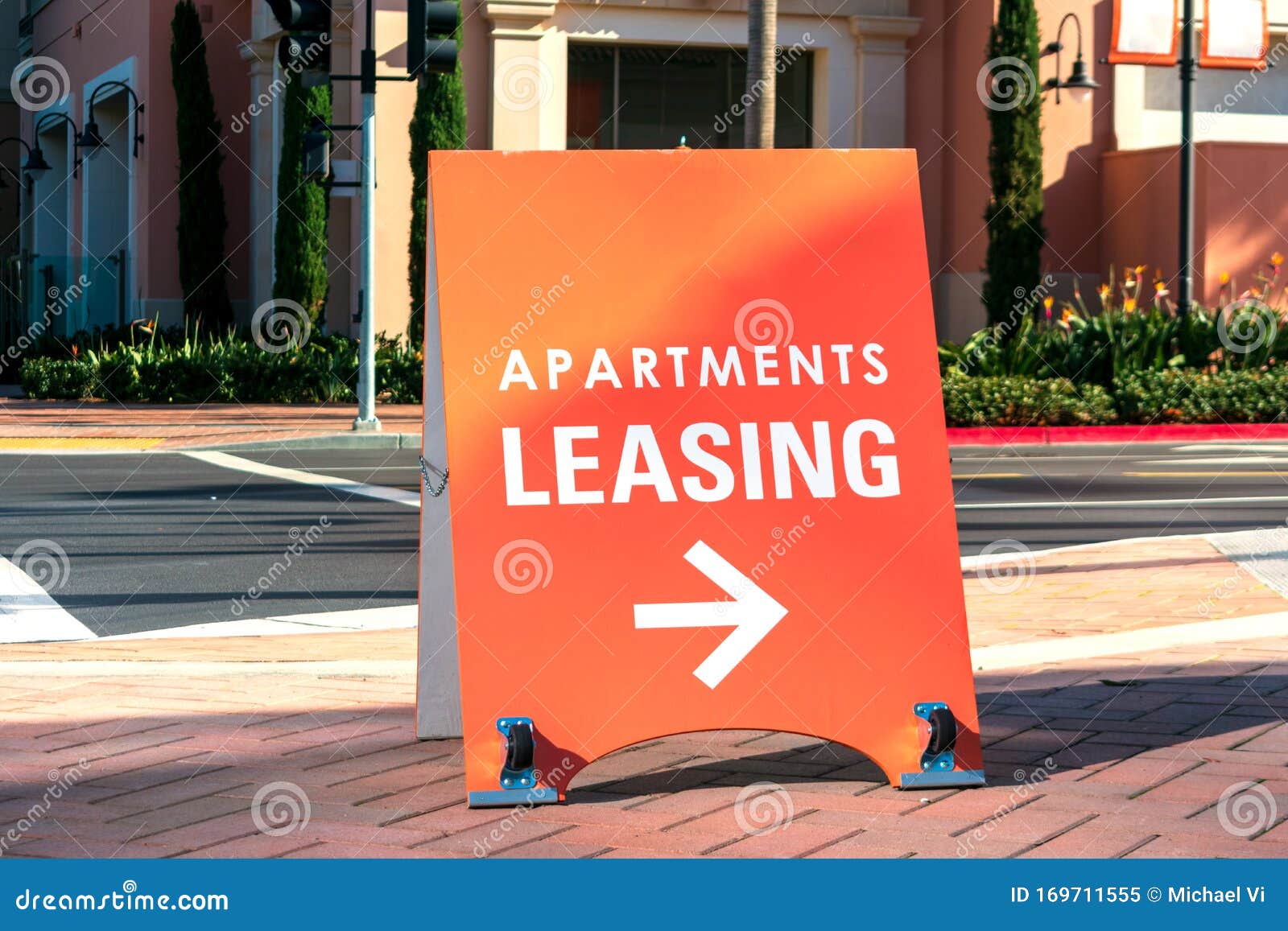 apartment leasing sign promote the rental property