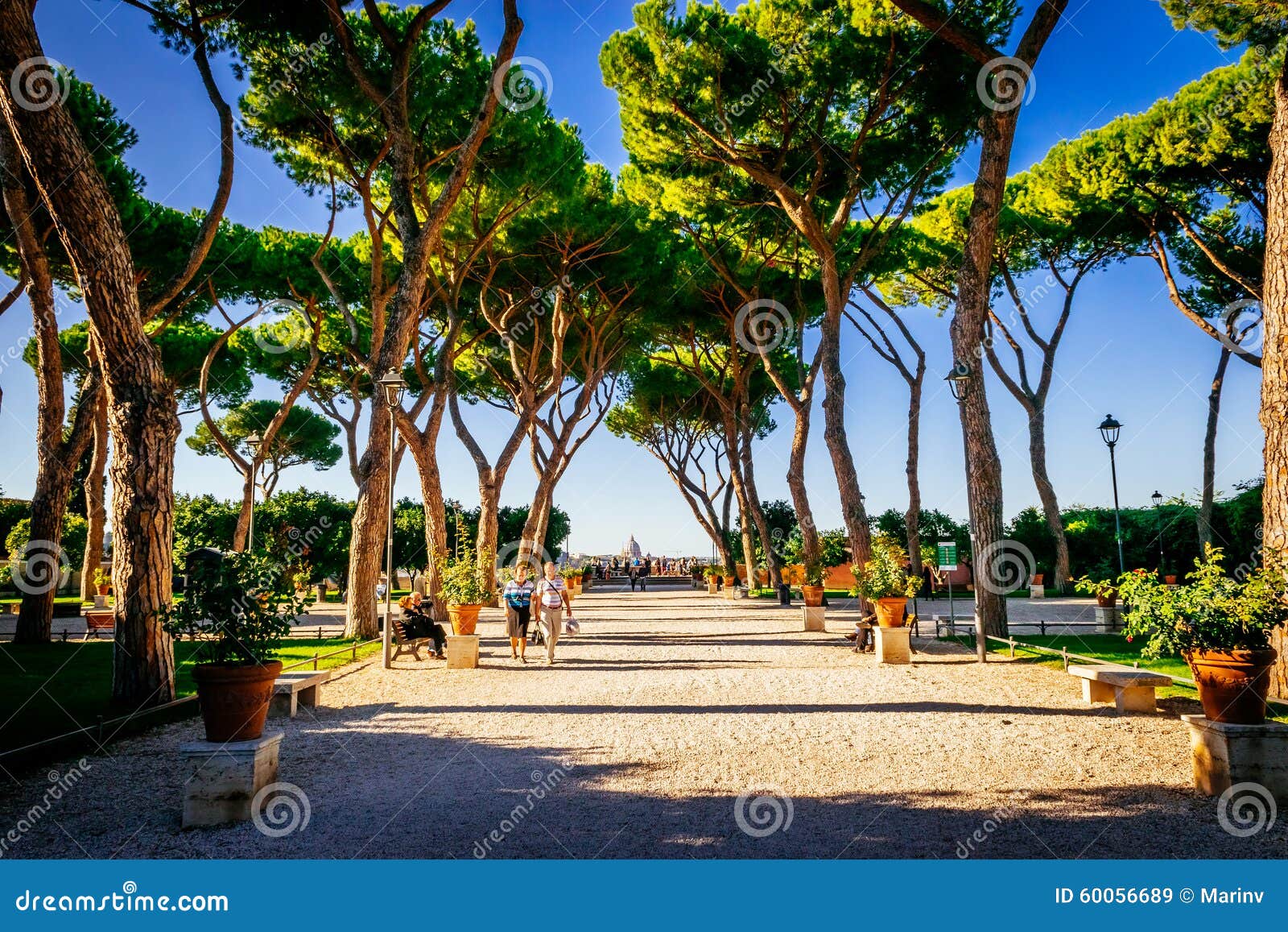 ROME ITALIEN - OKTOBER 30: Apelsinträdgård, Giardino degli Aranci, i Rome, Italien på Oktober 30, 2014