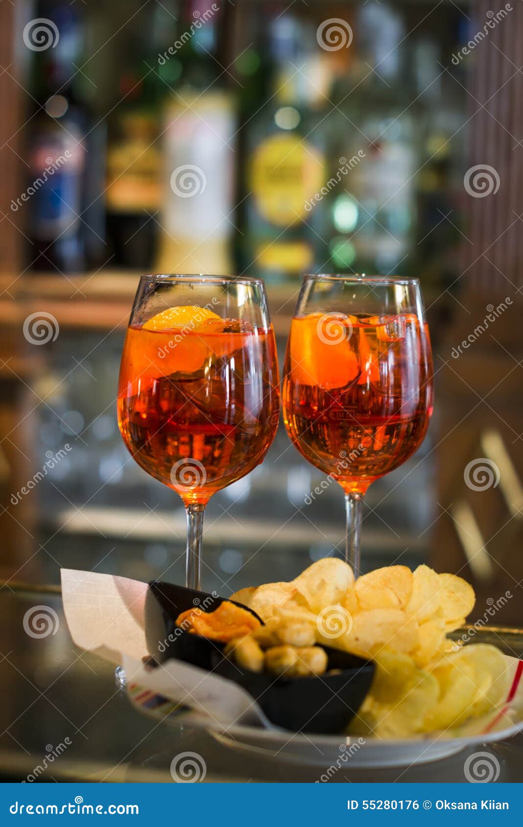 Aperol Spritz Fotografia Stock Immagine Di Limone Background