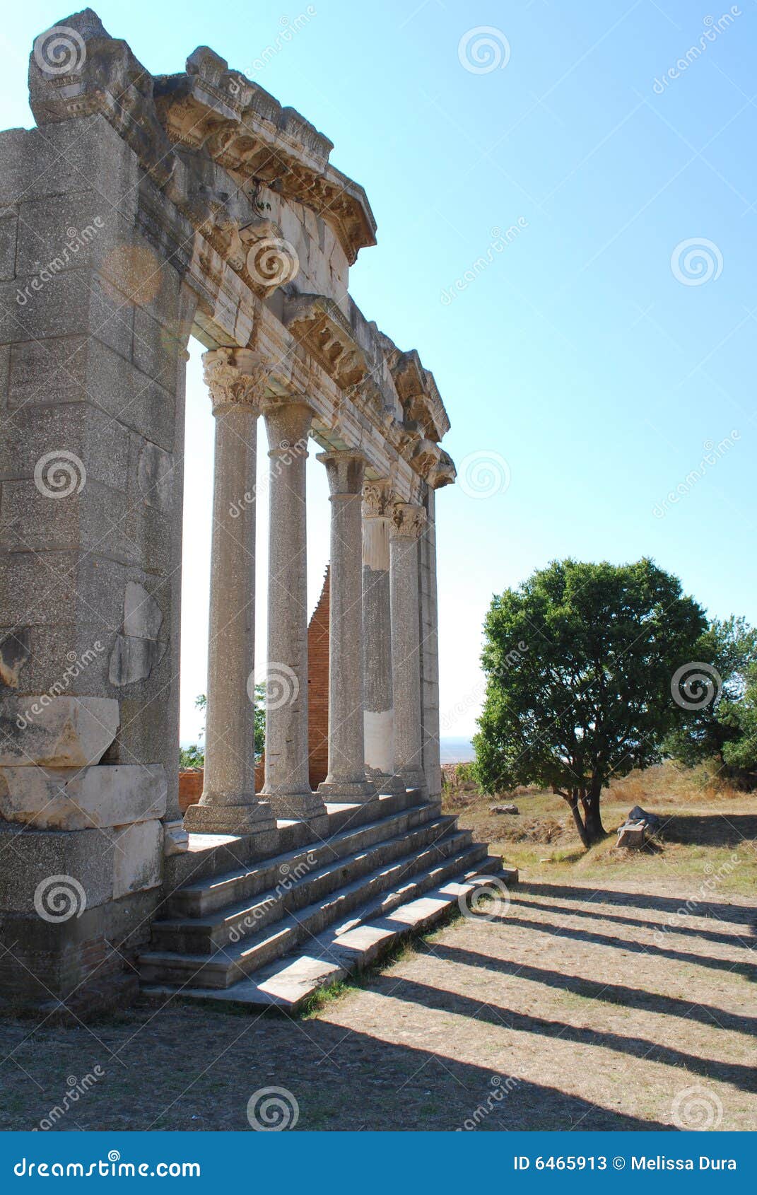 apollonia parthenon, albania