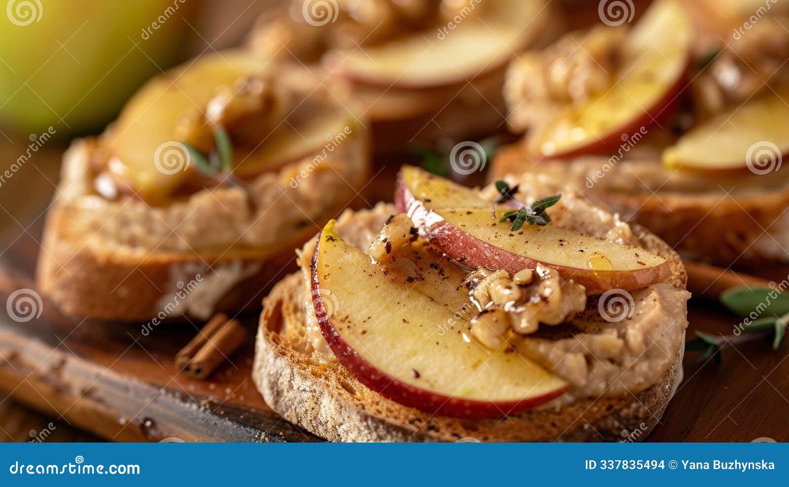 apple calvados pÃÂ¢tÃÂ© de foie gras: smooth foie gras with sautÃÂ©ed apples in calvados, served on cinnamon crostini with