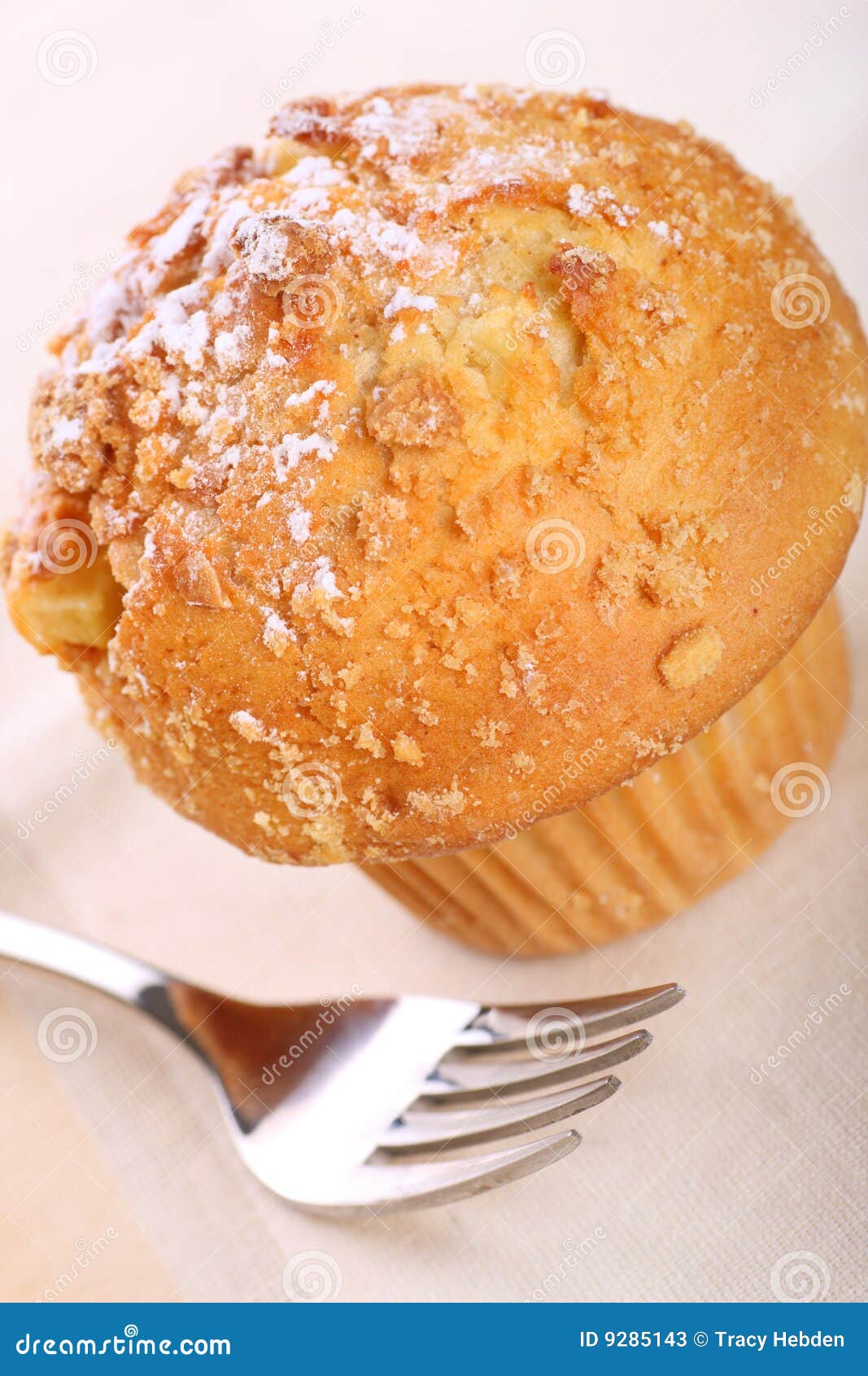 Apple and Cinnamon Crumble Muffin Stock Image Image of dessert, home