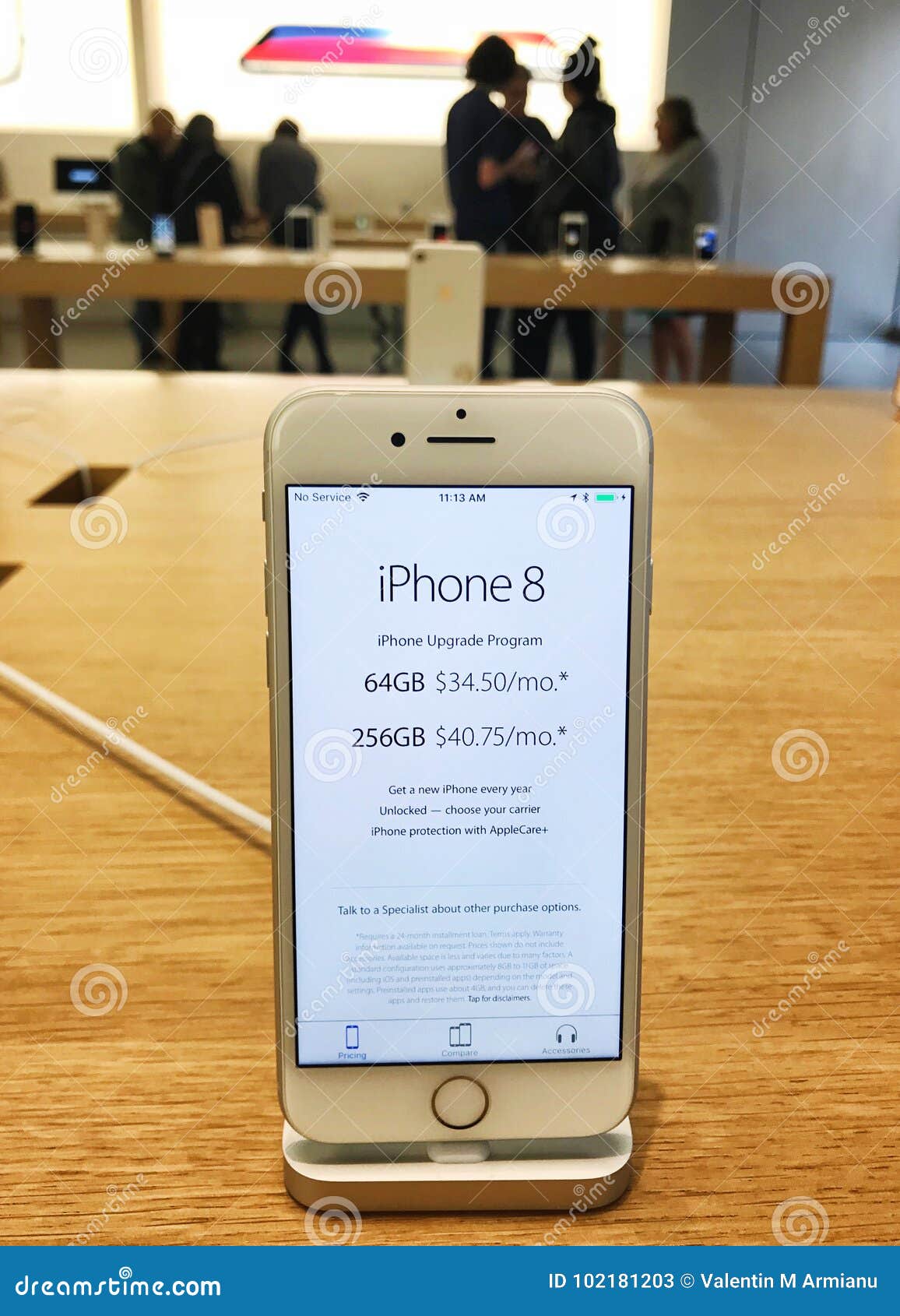 Apple iPhone 8 Plus editorial stock photo. Image of sign 102181203