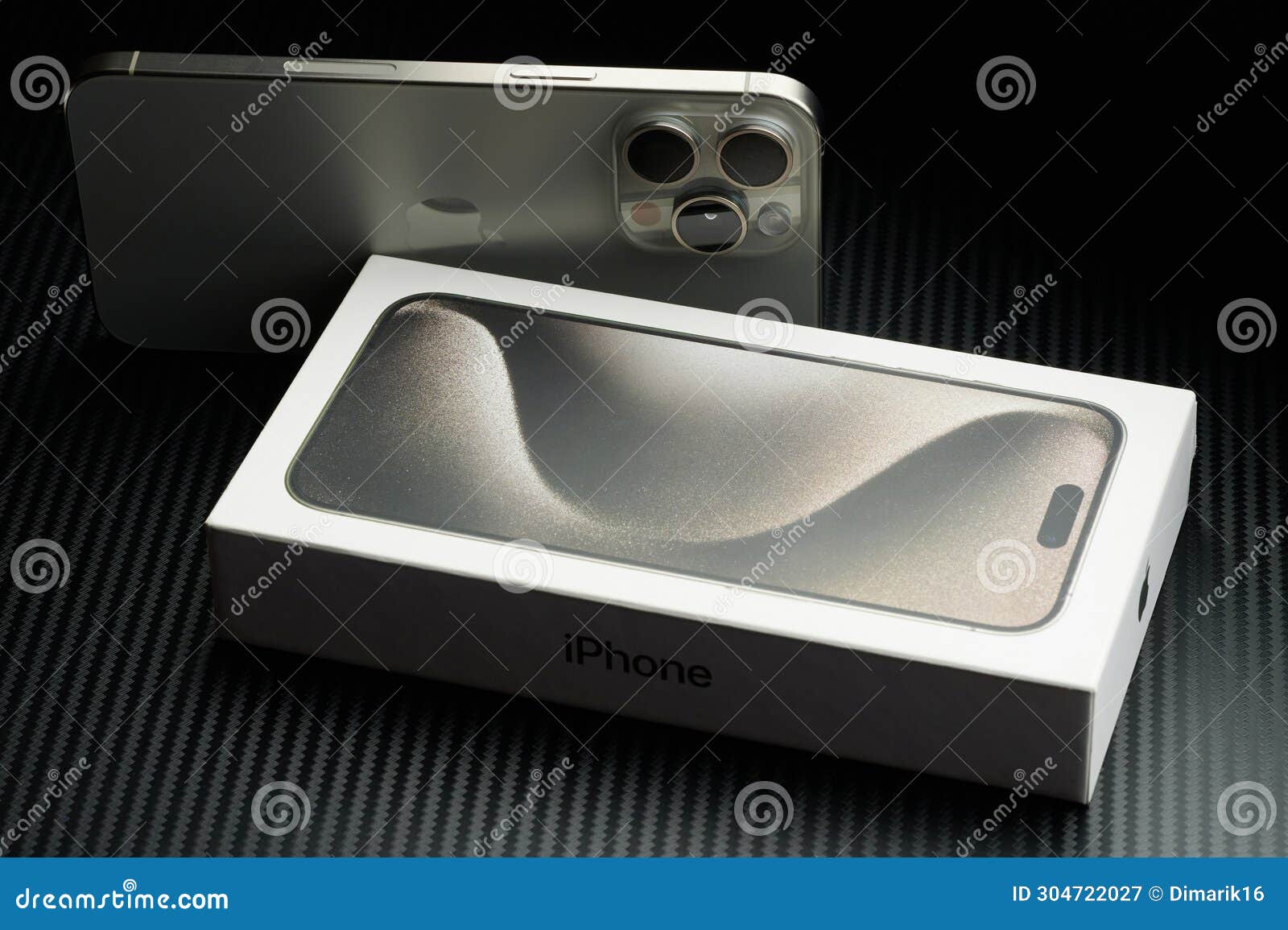 Apple Iphone 15 Pro Max Natural Titanium Editorial Apple Iphone 15 Pro Max Natural Titanium Editorial