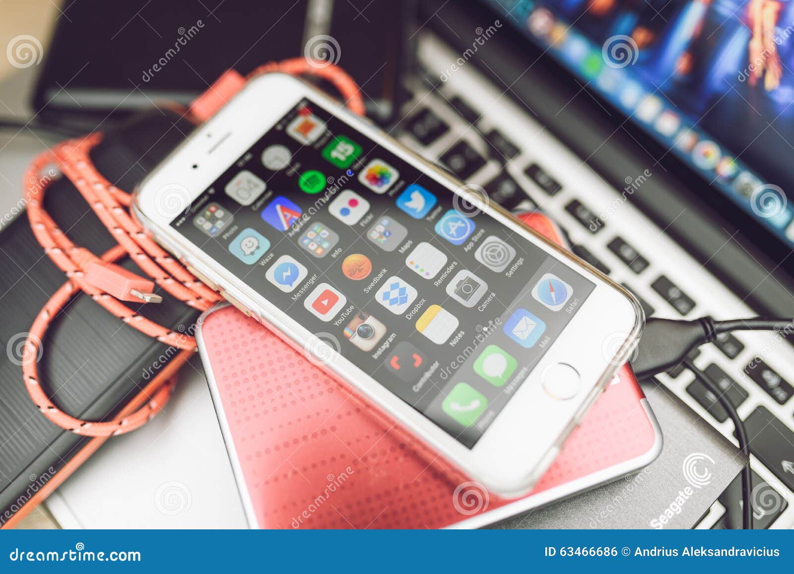 Apple IPhone 6S Placed on Macbook Laptop Editorial Photo Image of apps, inbox 63466686