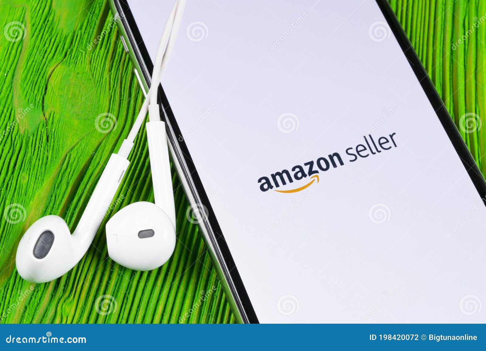 Apple Iphone X屏幕特写上的amazon Seller应用程序图标amazonseller应用图标amazon卖家应用程序社交媒体i 图库摄影片 图片包括有移动 社论