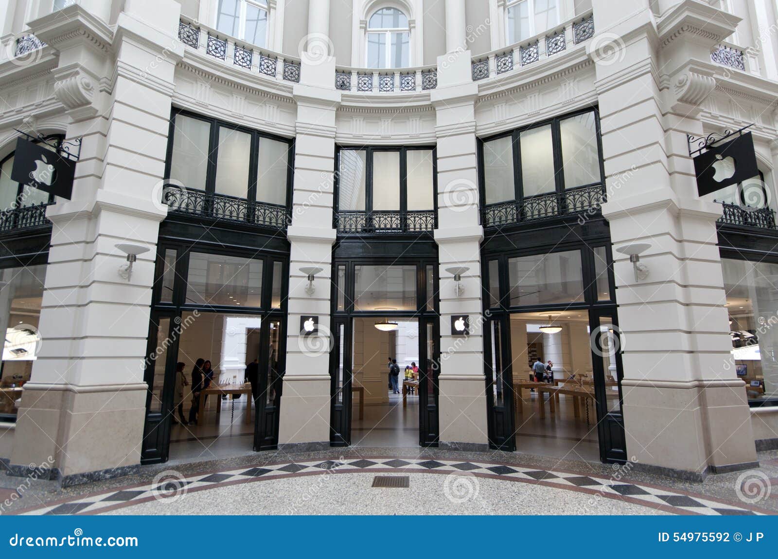 Appleopslag Den Haag Holland Redactionele Fotografie Image of