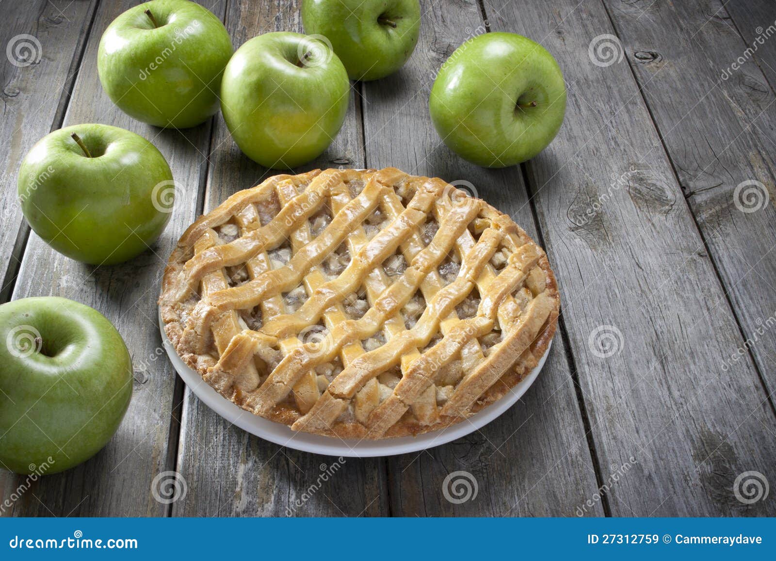apple pie dessert food