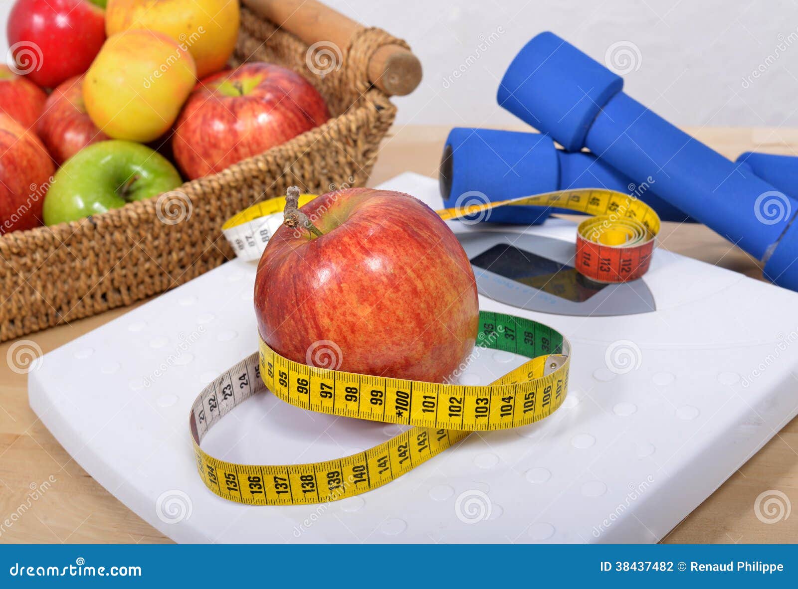 apple placed on a scales,