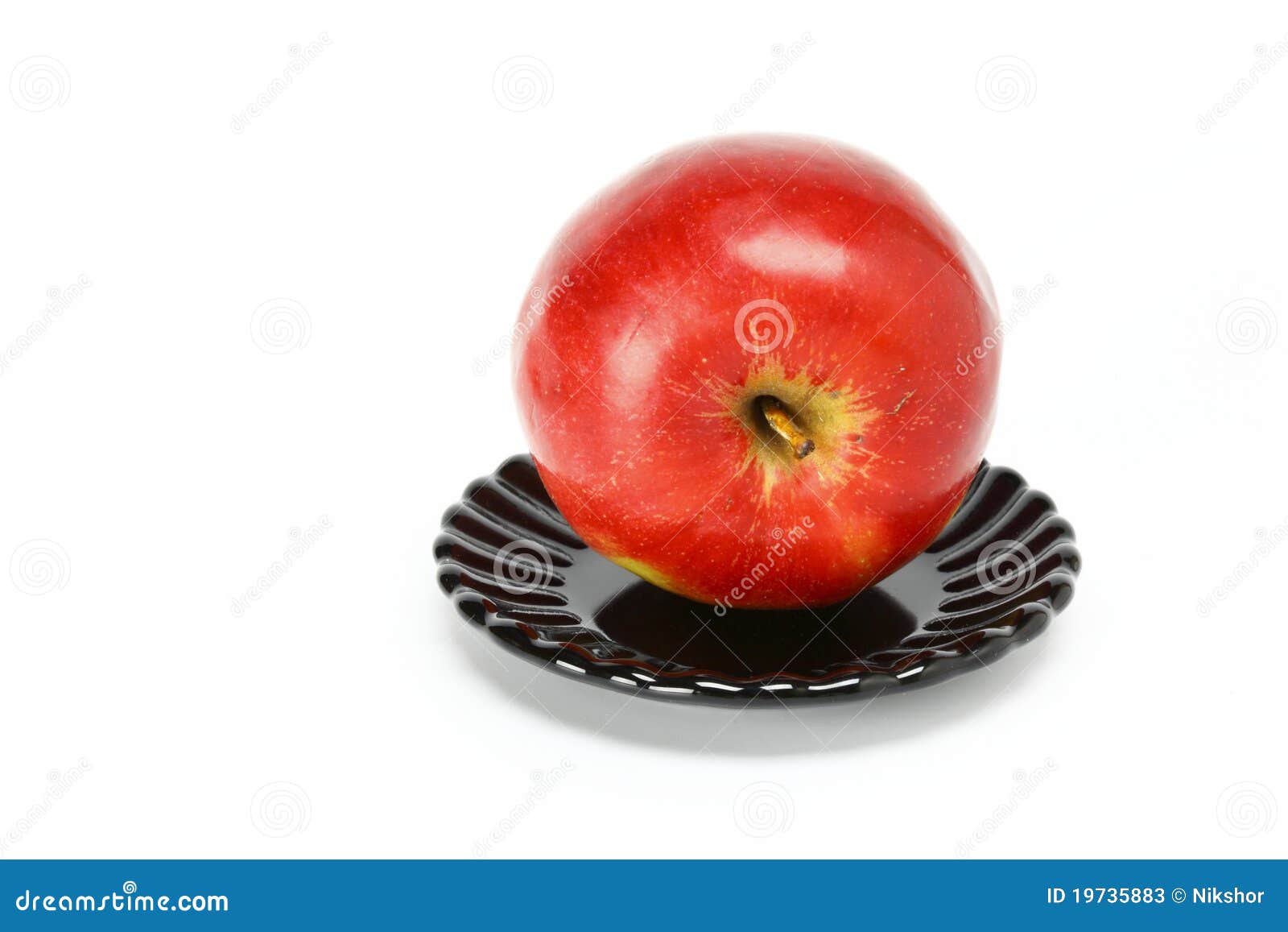 Apple on a plate stock image. Image of ceramic, organic - 19735883