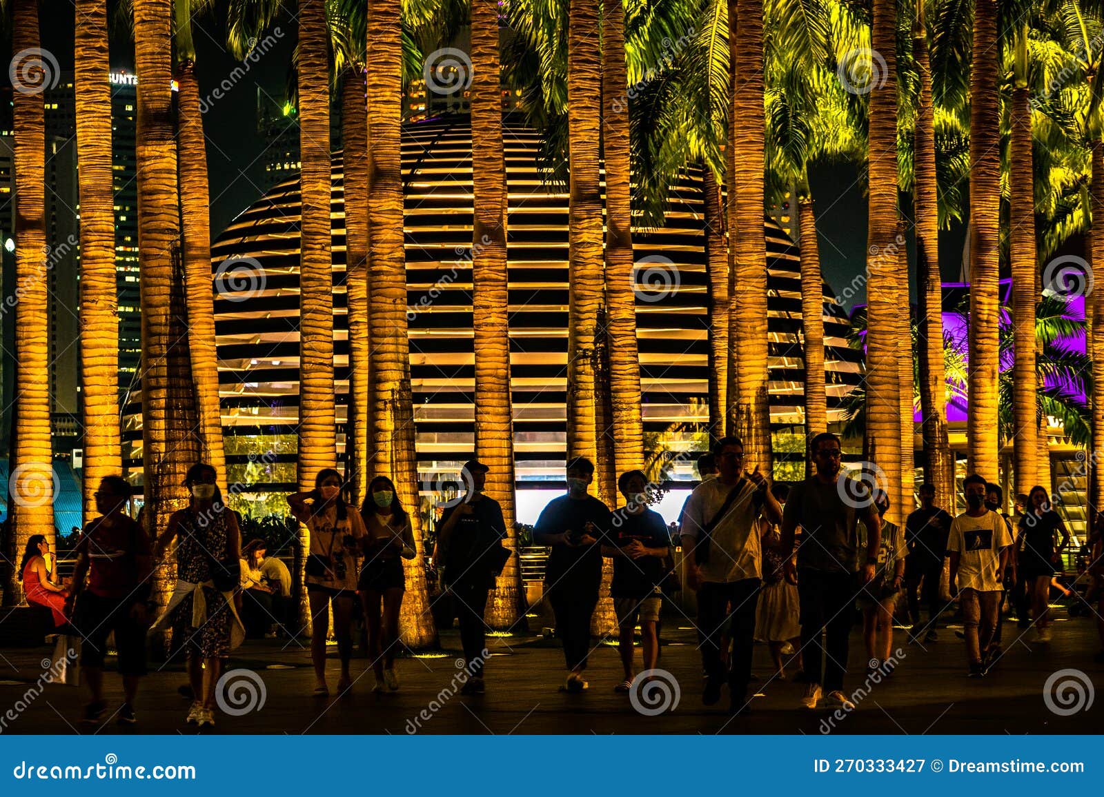 An Apple Store seen at Marina Bay Sands in Singapore. (Photo by Lionel Ng /  SOPA Images/Sipa USA Stock Photo - Alamy