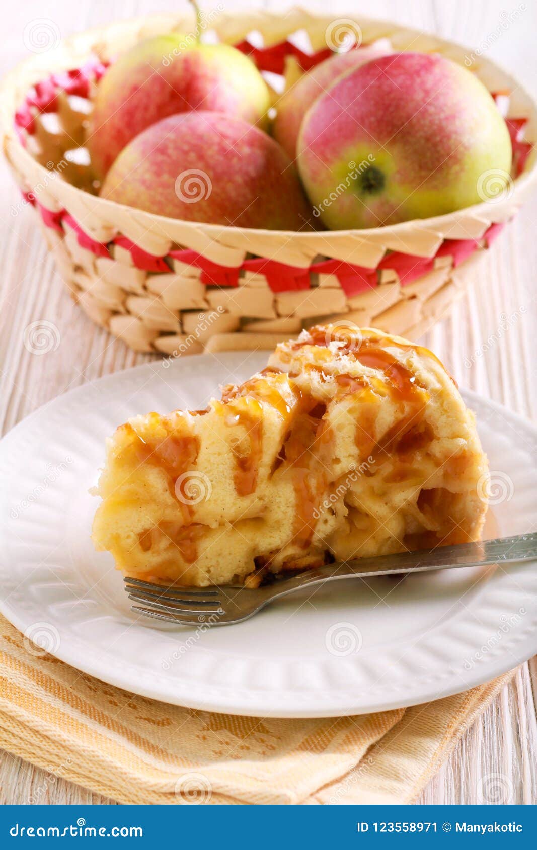 2 126 Apple Toffee Photos Free Royalty Free Stock Photos From Dreamstime