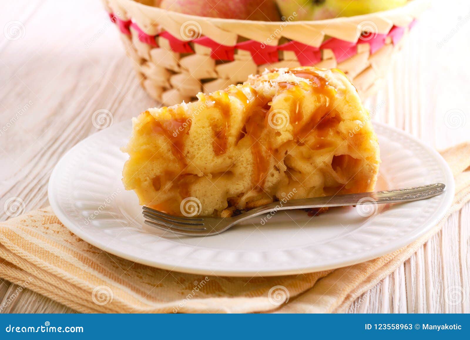 2 126 Apple Toffee Photos Free Royalty Free Stock Photos From Dreamstime