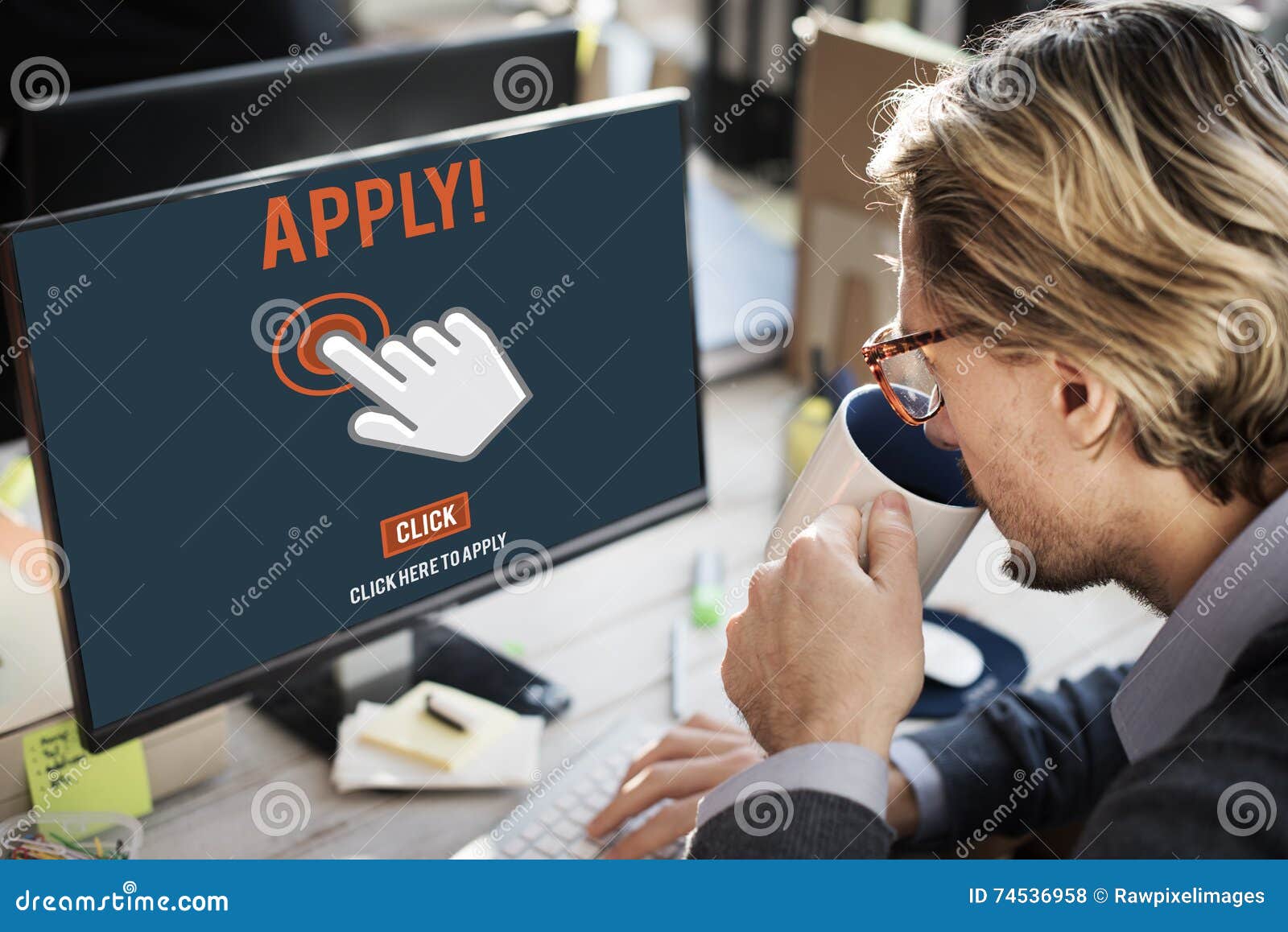 apply here apply online job concept