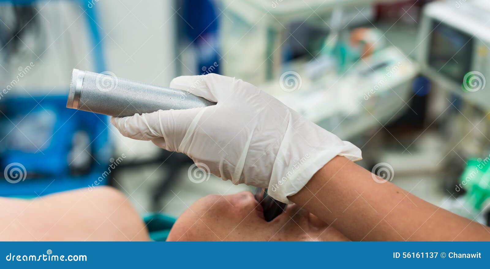 Apply laryngoscope stock image. Image of hospital, anesthesiologist
