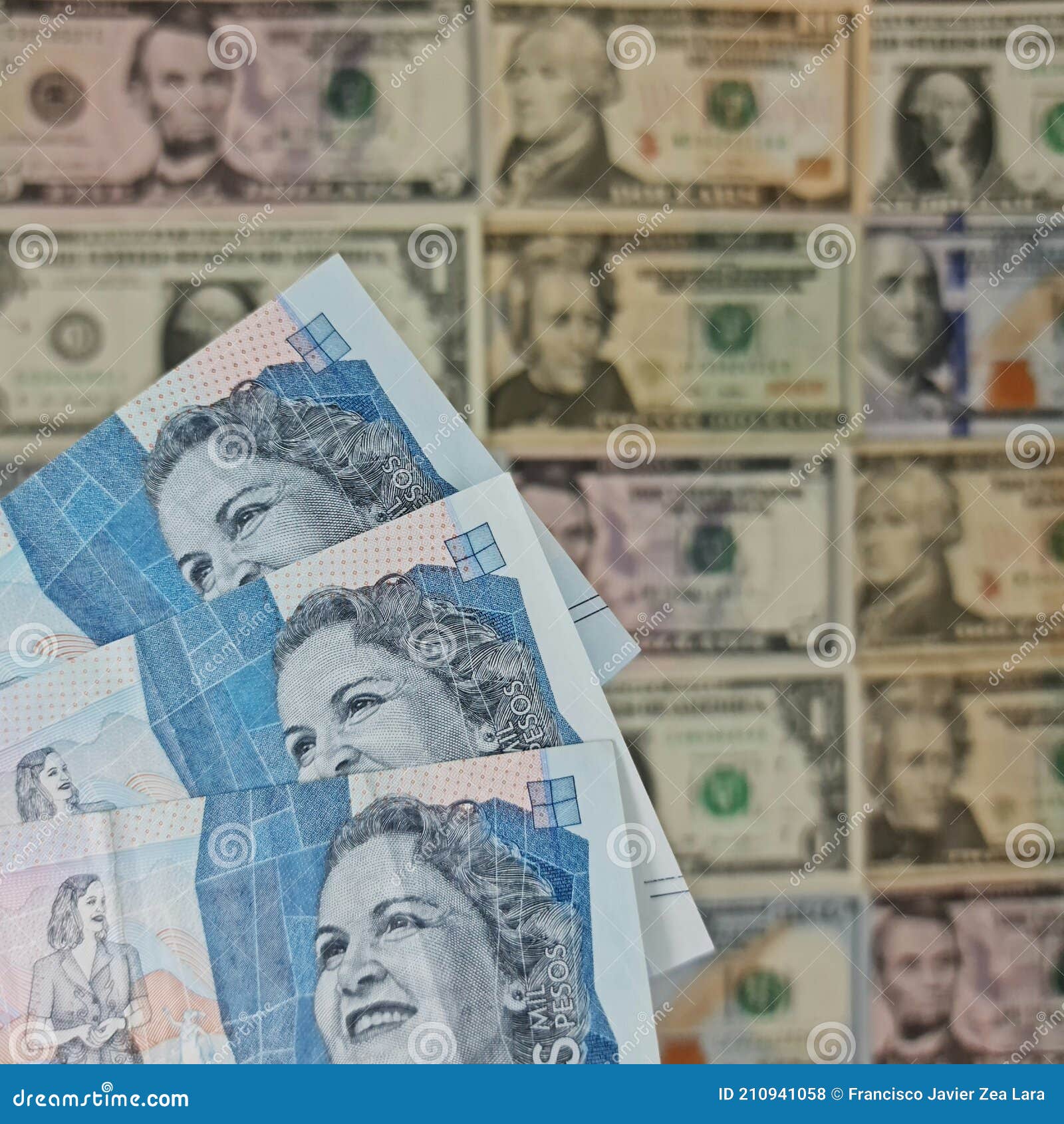 Approach To Colombian Banknotes Of 2000 Pesos And Background With what-you-need-to-know-about-currency-in-colombia