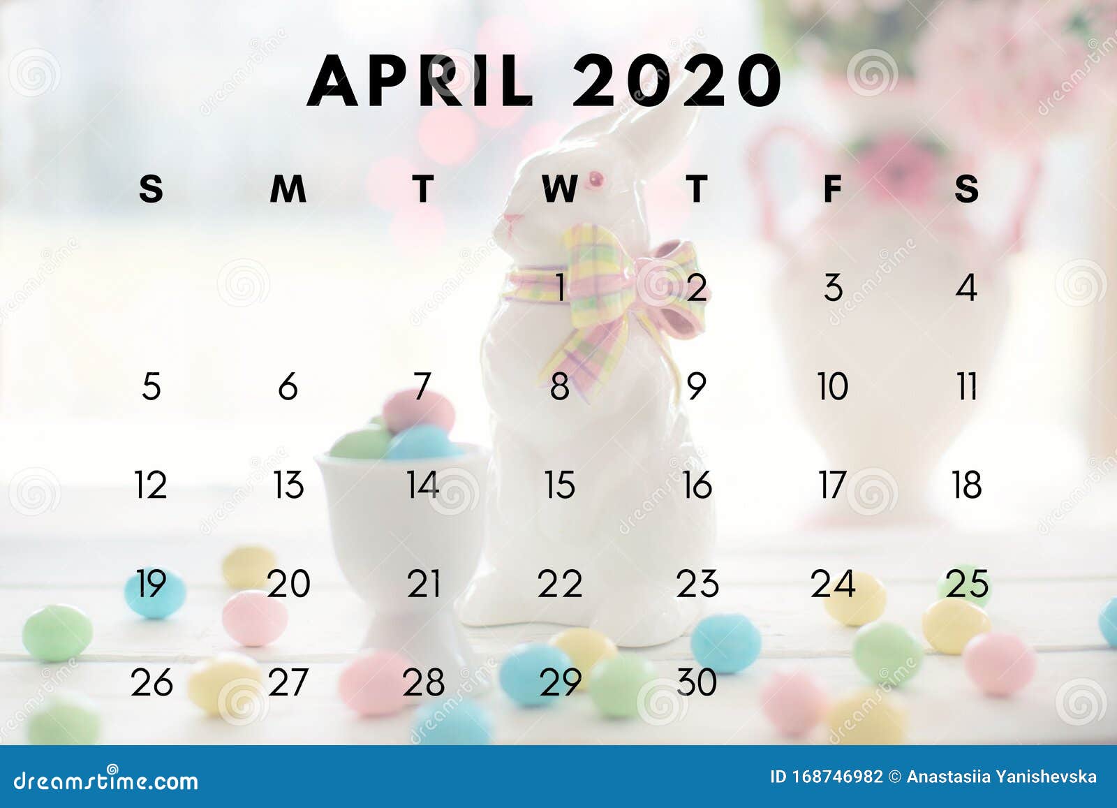 April 2020 Monthly Calendar Wallpaper Stock Photo - Image of ...