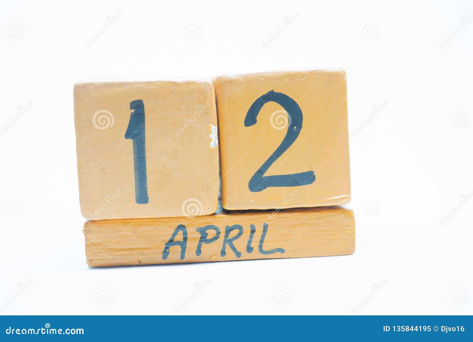 Calendar. April 25th. Wood Cube Calendar with Date of Month and Day. Stock  Image - Image of baby, greeting: 179274331